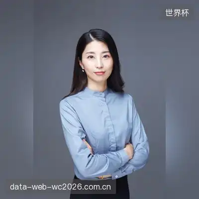 夏鹭茵